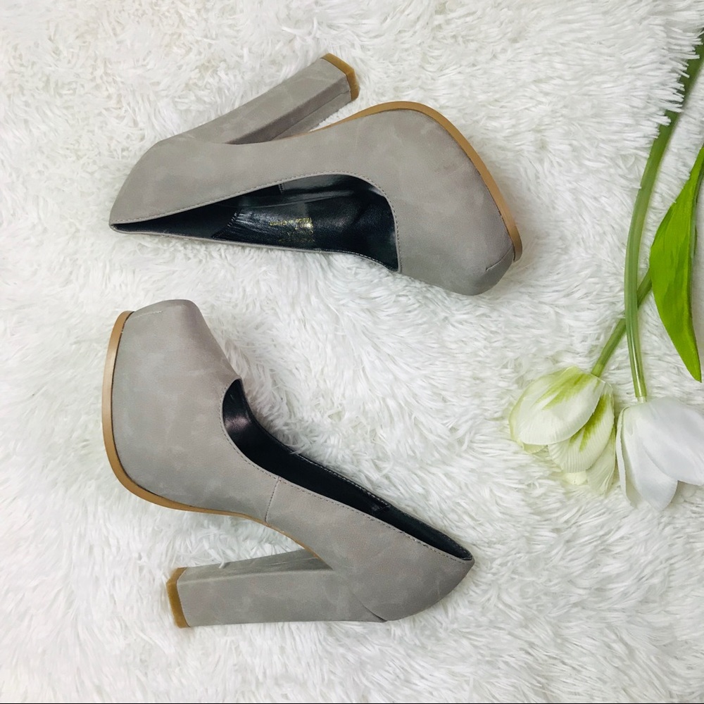 Yoki gray faux leather platform chunky heel
